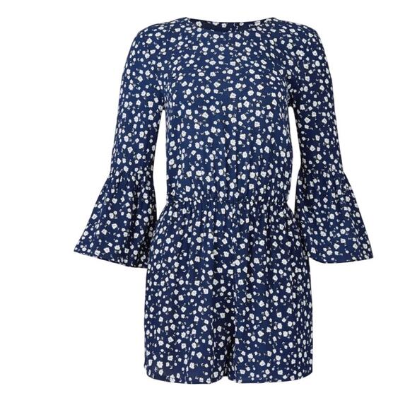 MINKPINK Shady Days Floral Romper in Navy – EUC Size Medium - Picture 2 of 5